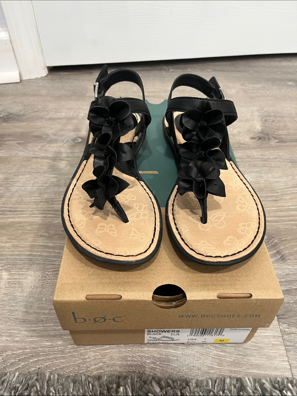 b.o.c. Black Floral T-Strap Sandals